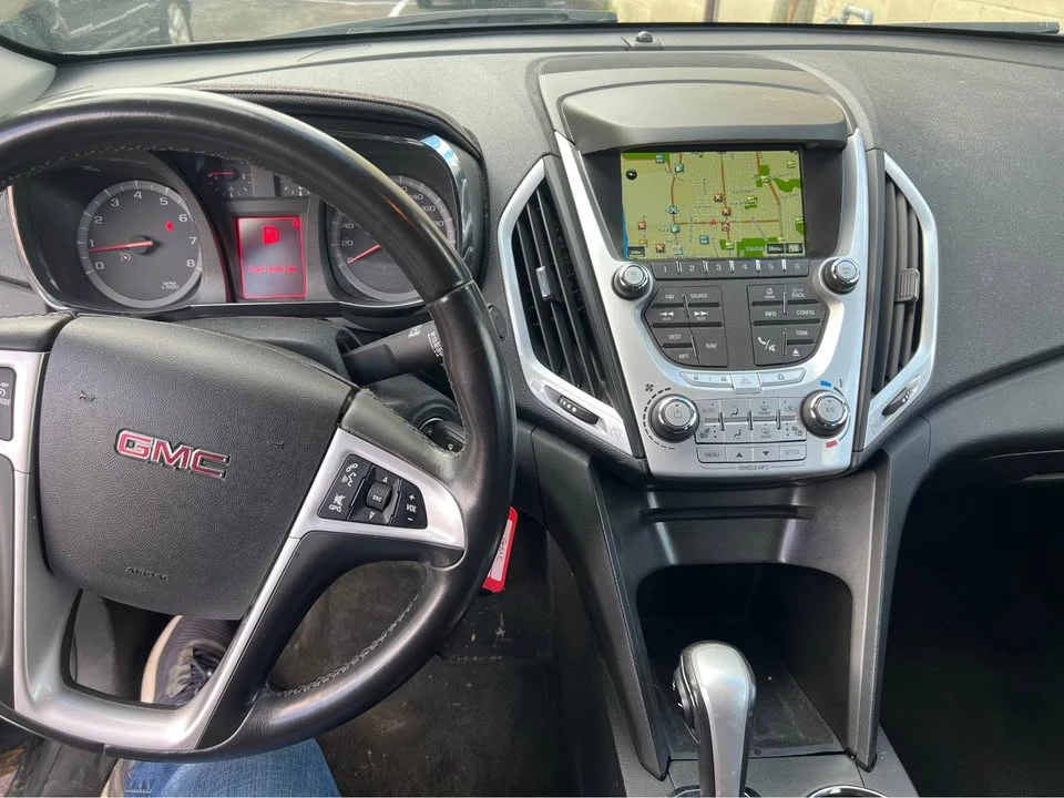 2014 GMC Terrain - Image 5 of 8
