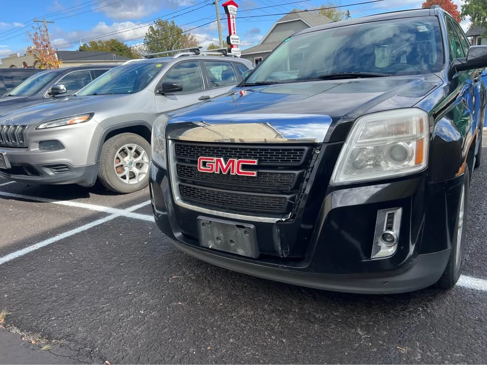 2014 GMC Terrain - Image 2 of 8