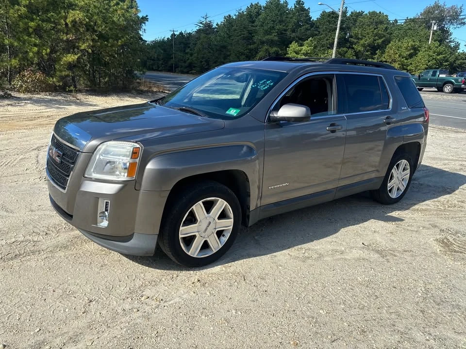 2014 GMC Terrain - Image 2 of 15