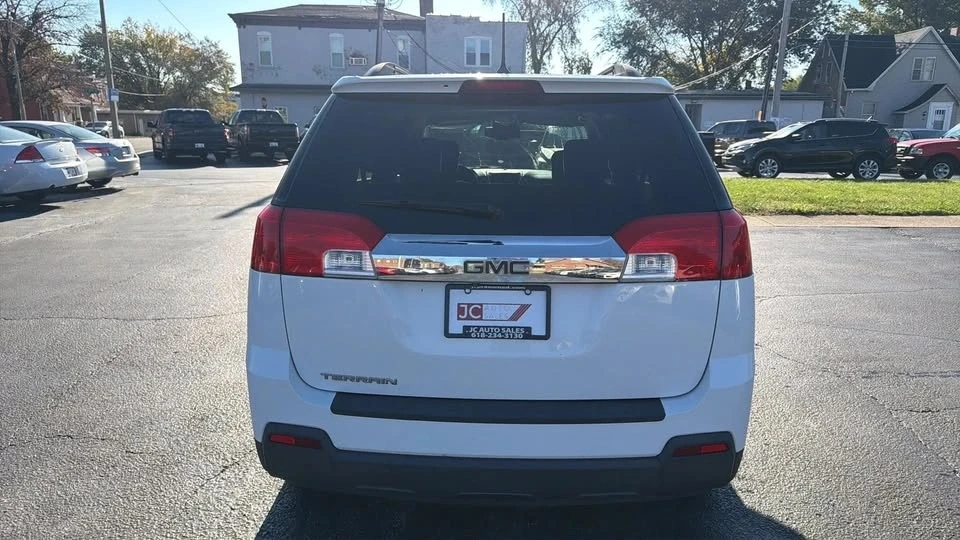 2014 GMC Terrain - Image 4 of 11