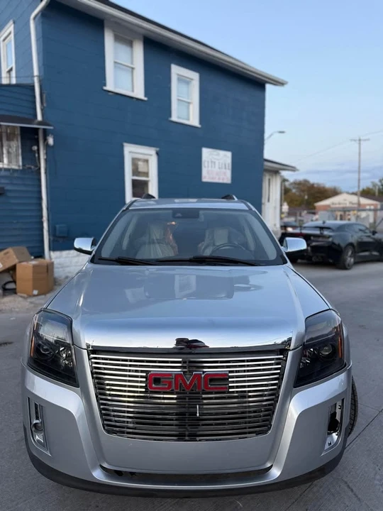 2014 GMC Terrain - Image 2 of 19