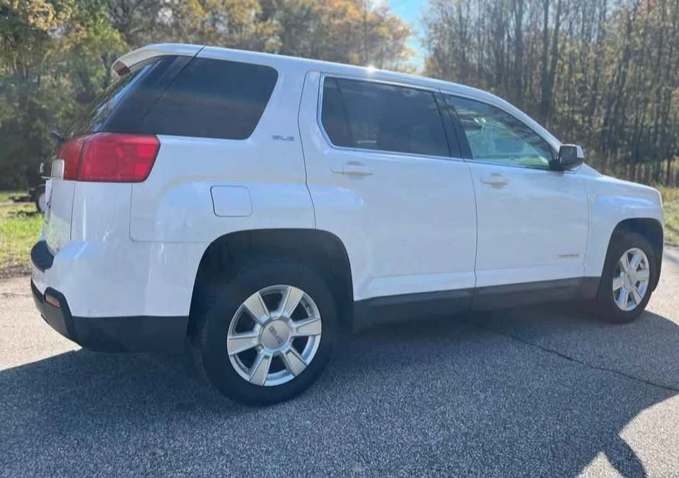 2014 GMC Terrain - Image 2 of 6