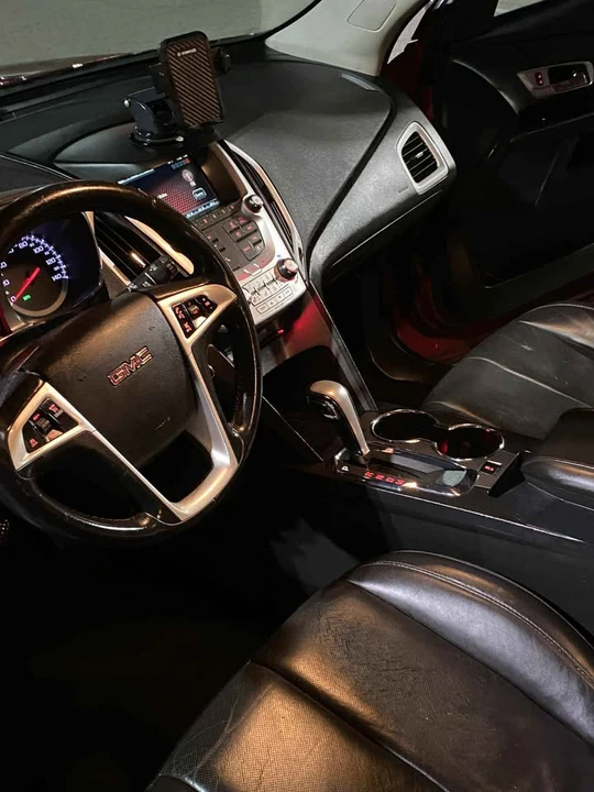 2014 GMC Terrain - Image 11 of 20