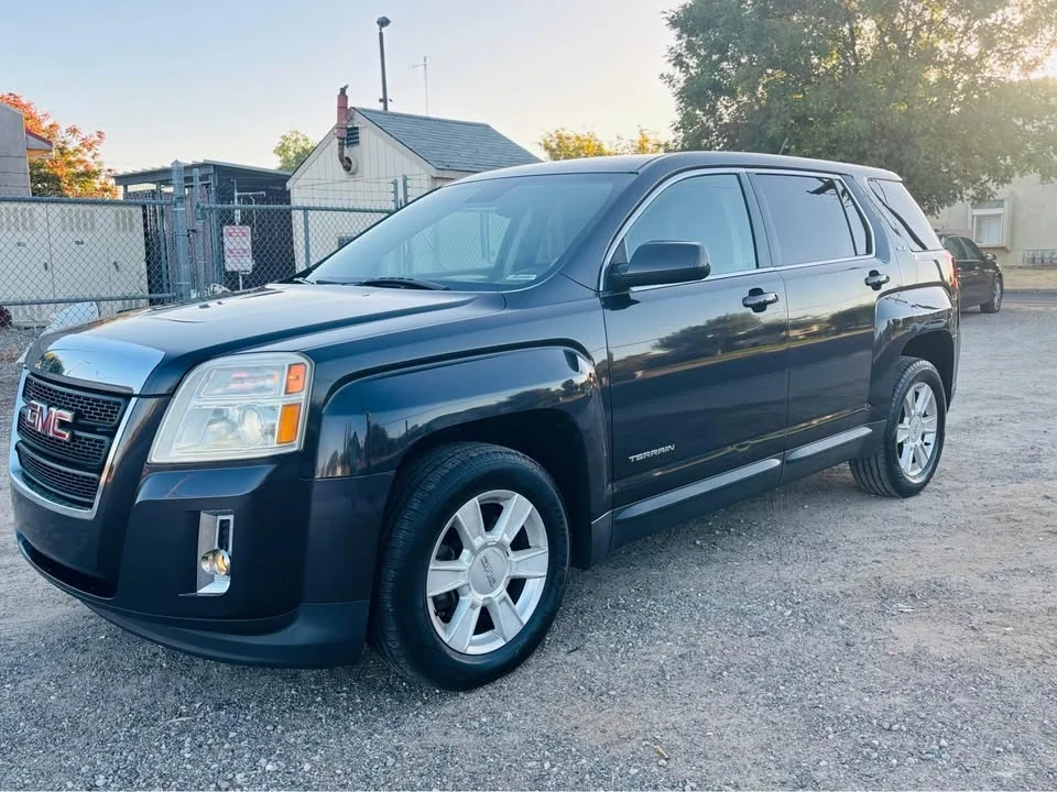 2014 GMC Terrain - Image 2 of 18