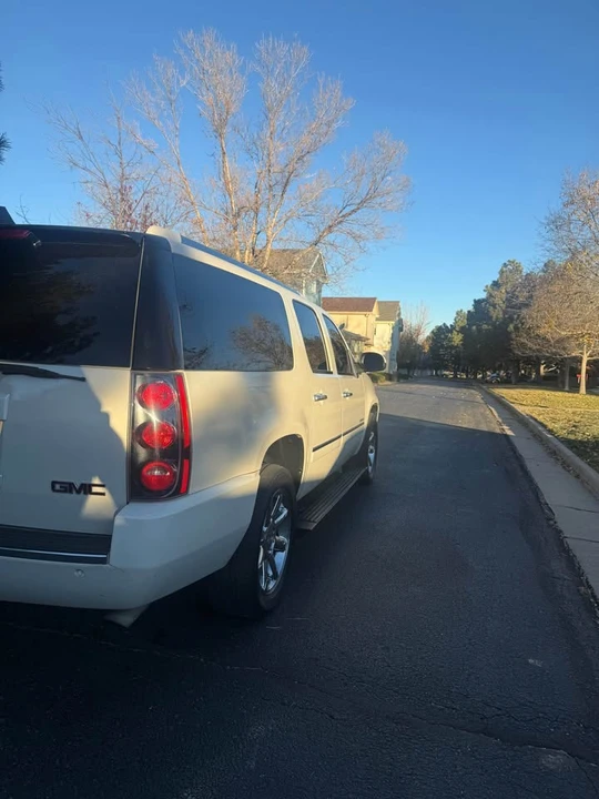 2014 GMC Yukon 3rd Gen - Image 3 of 11