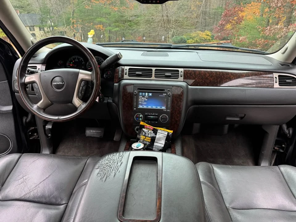 2014 GMC Yukon 3rd Gen - Image 14 of 19
