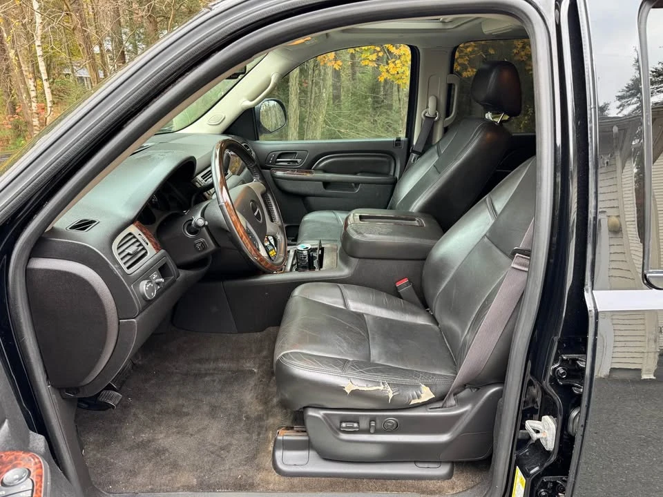 2014 GMC Yukon 3rd Gen - Image 9 of 19
