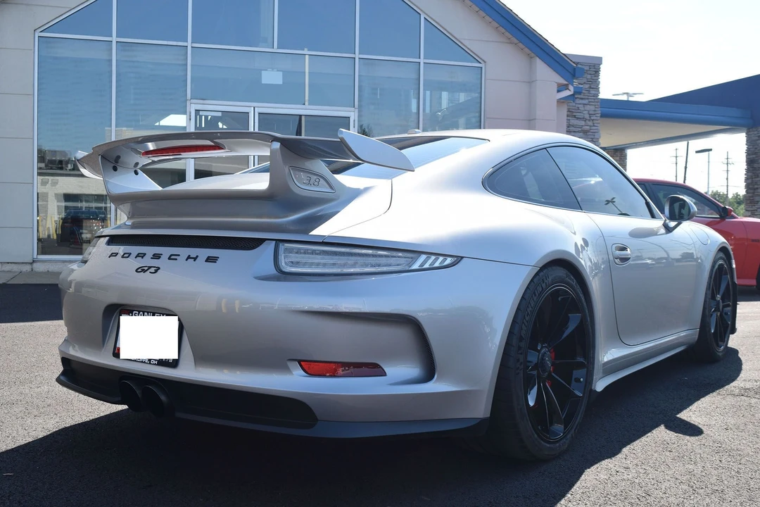 2014 Porsche 991 GT3 - Image 3 of 9