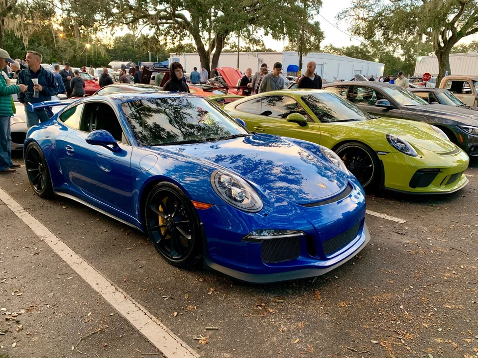 2014 Porsche 991 GT3 - Image 9 of 10