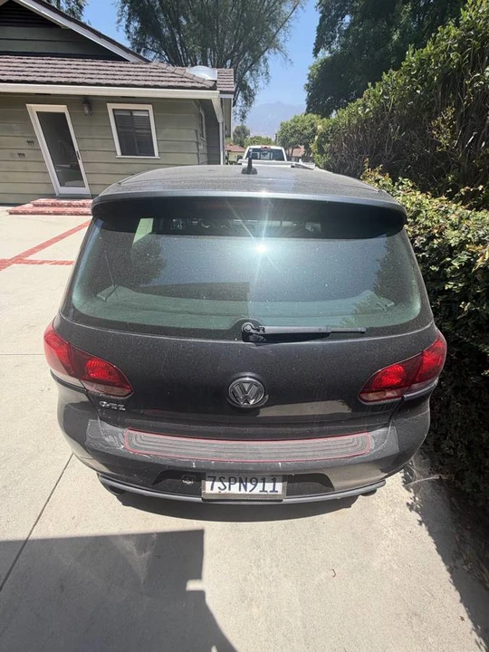 2014 Volkswagen Golf - Image 4 of 4
