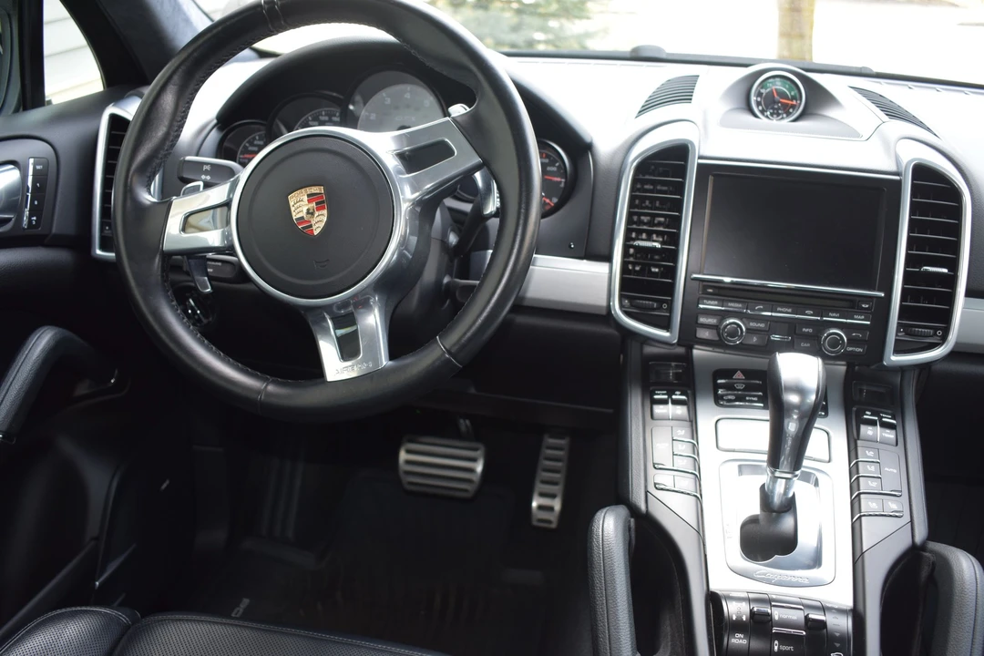 2014 Porsche 958 Cayenne GTS - Image 5 of 28