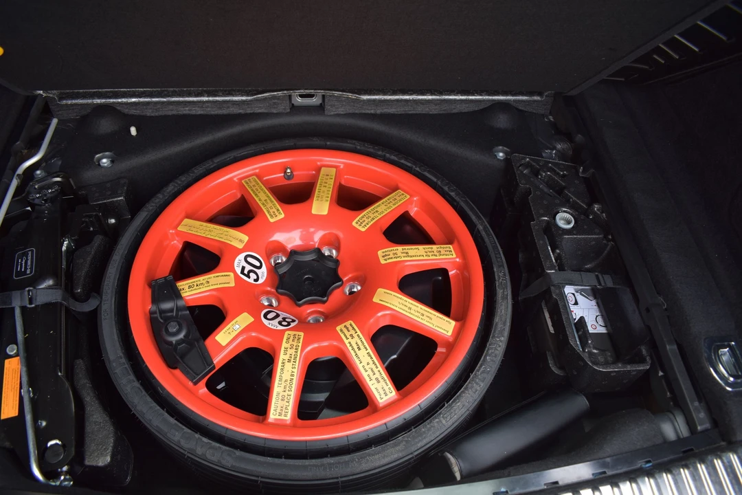 2014 Porsche 958 Cayenne GTS - Image 22 of 28