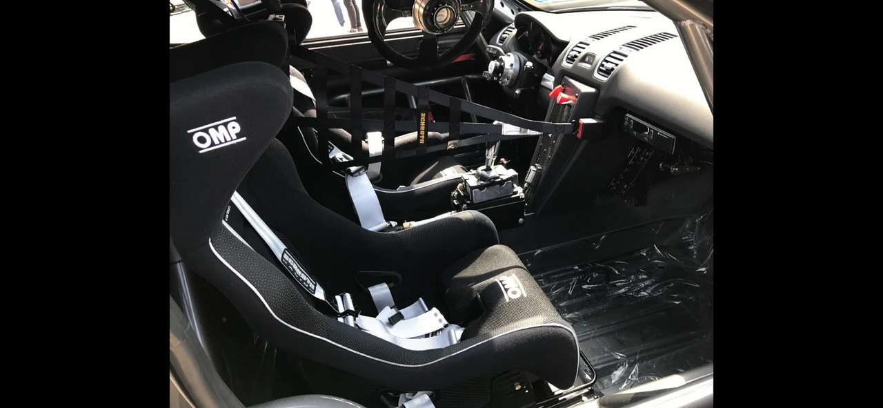 2014 Porsche 981 Cayman - Image 2 of 7
