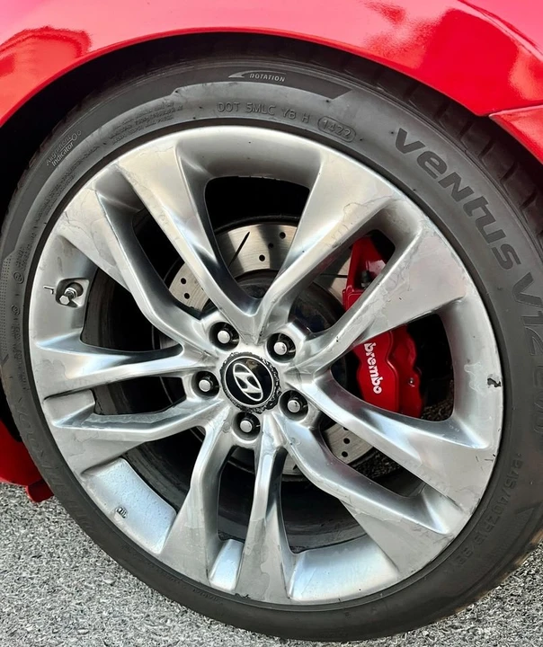 2014 Genesis - Image 11 of 11