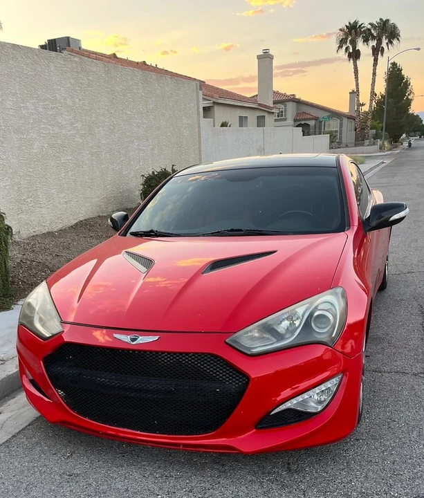 2014 Genesis - Image 4 of 11