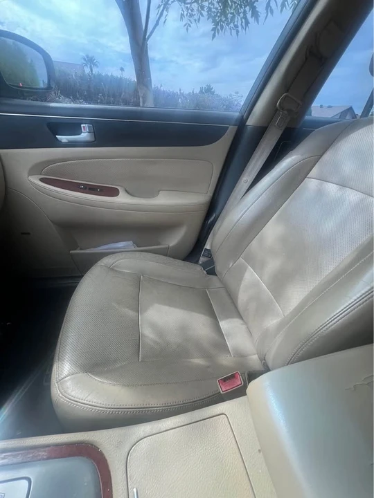 2014 Hyundai Genesis - Image 10 of 10