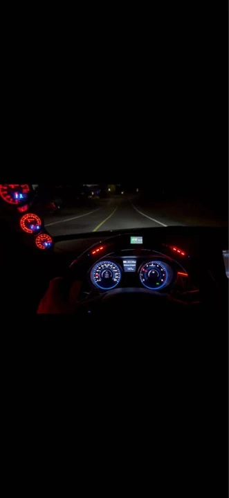 2014 Genesis - Image 11 of 11