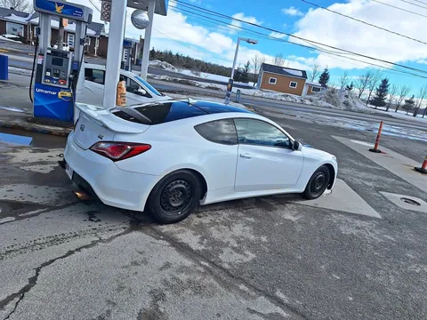 2014 Hyundai Genesis Coupe R-Spec