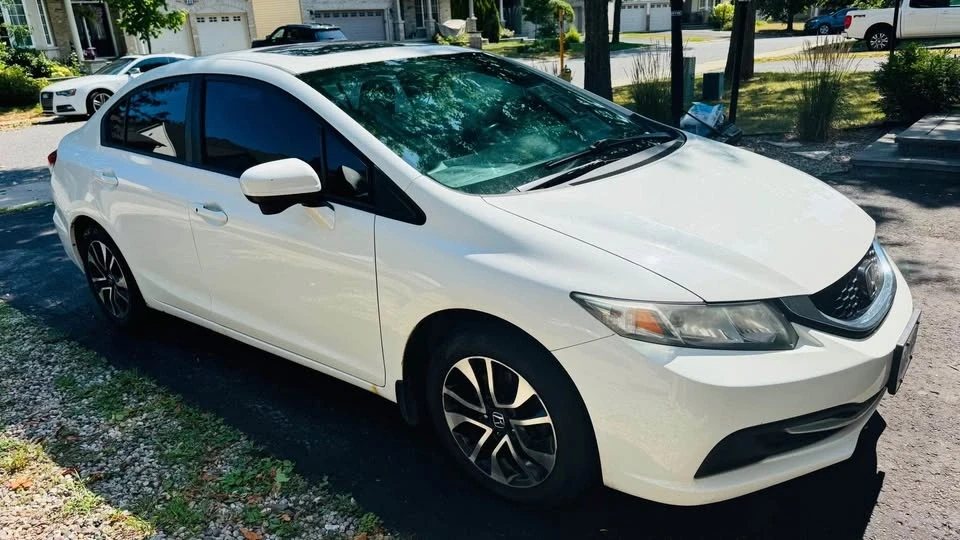 2014 Honda Civic 9th Gen - Image 2 of 6