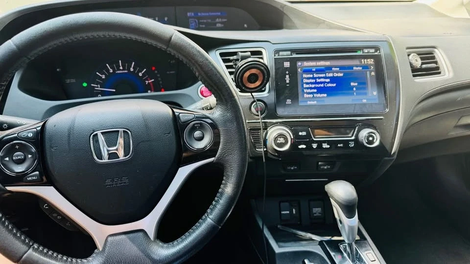 2014 Honda Civic 9th Gen - Image 3 of 6