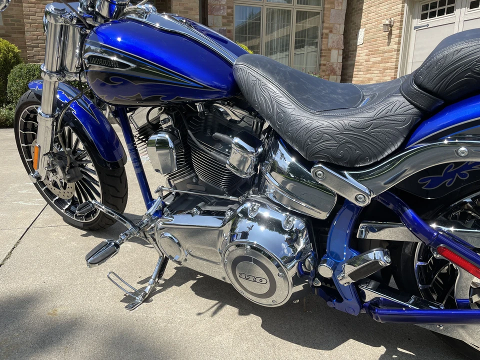 2014 Harley-Davidson CVO - Image 23 of 31