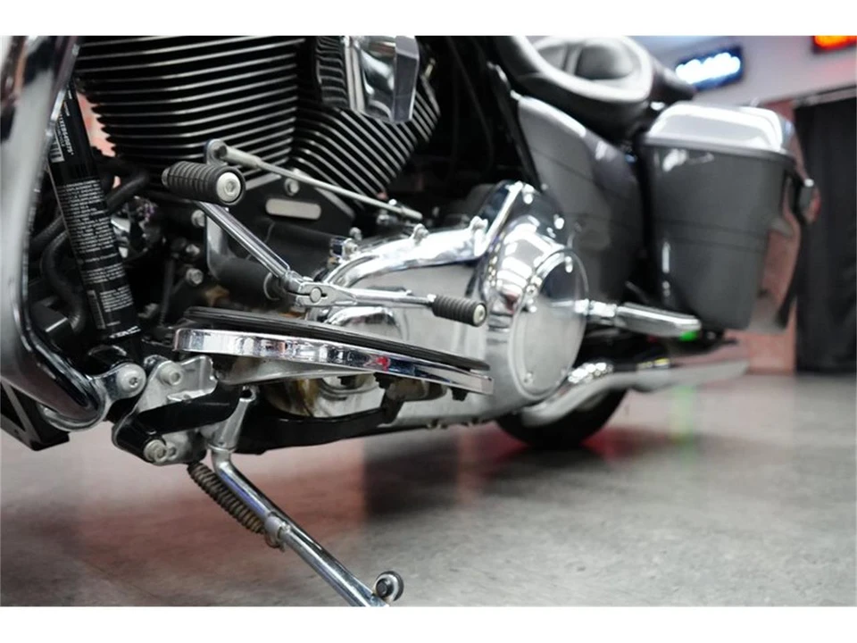 2014 Harley-Davidson - Image 25 of 31