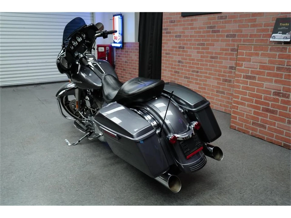 2014 Harley-Davidson - Image 10 of 31
