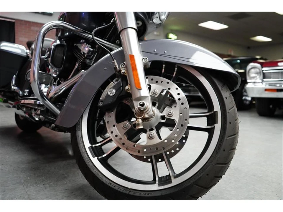 2014 Harley-Davidson - Image 19 of 31