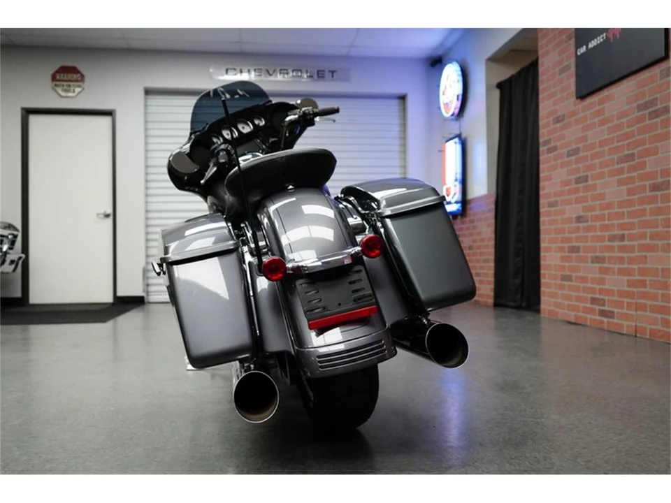 2014 Harley-Davidson - Image 11 of 31