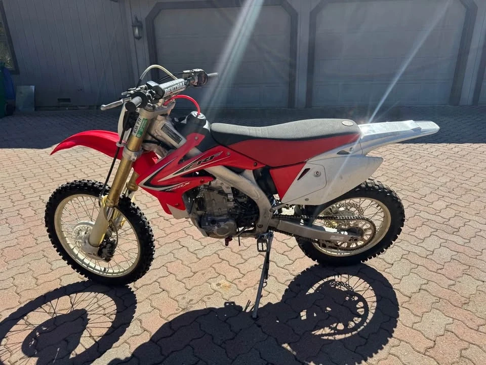 2014 Honda CRF - Image 2 of 4
