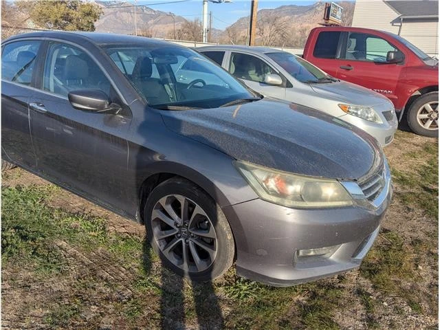2014 Honda Accord 9th Gen - Image 3 of 11