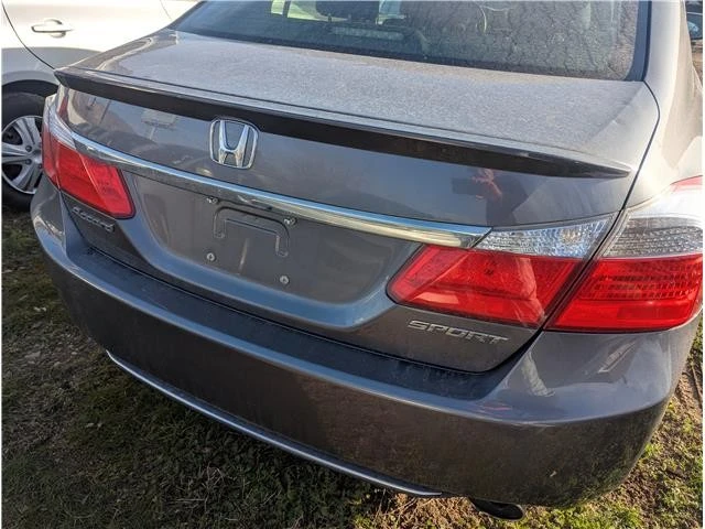 2014 Honda Accord 9th Gen - Image 4 of 11