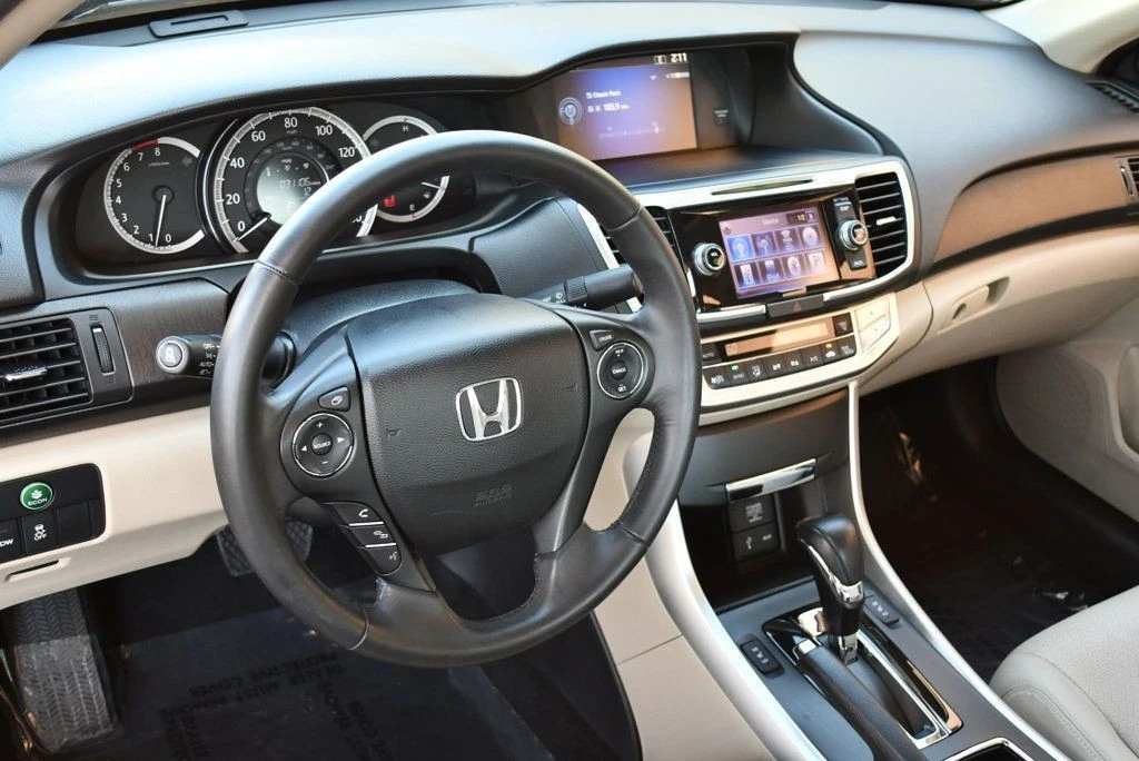 2014 Honda Accord 9th Gen - Image 12 of 31