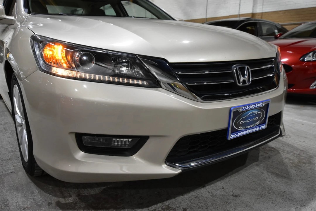 2014 Honda Accord 9th Gen - Image 4 of 21