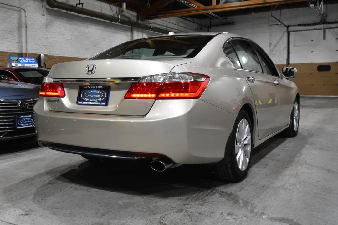 2014 Honda Accord 9th Gen - Image 7 of 21