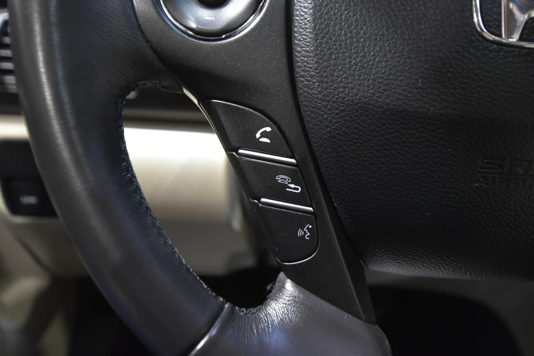 2014 Honda Accord 9th Gen - Image 19 of 21