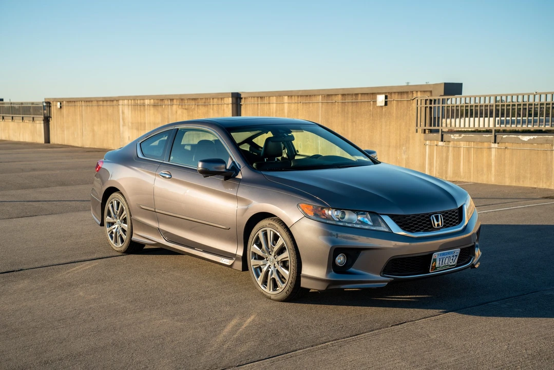 2014 Honda Accord 9th Gen - Image 27 of 31