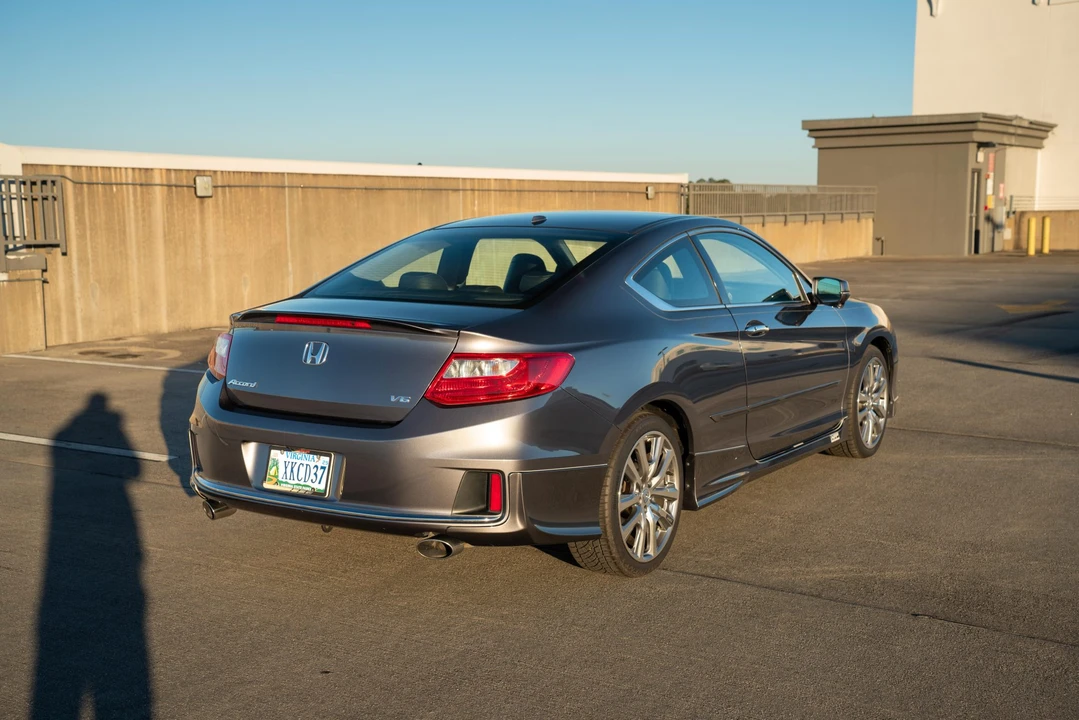 2014 Honda Accord 9th Gen - Image 21 of 31