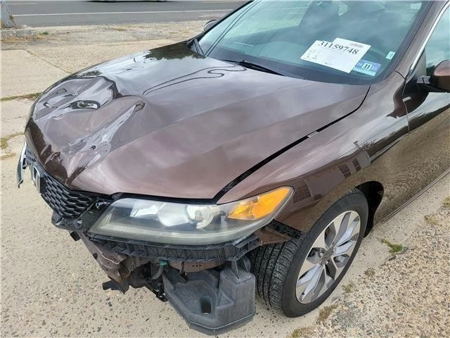 2014 Honda Accord 9th Gen - Image 9 of 21