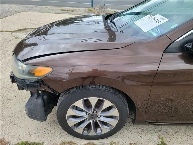 2014 Honda Accord 9th Gen - Image 10 of 21