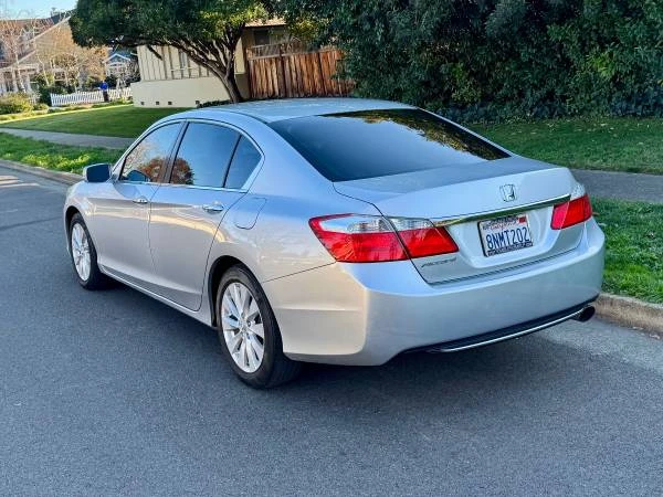 2014 Honda Accord 9th Gen - Image 3 of 13