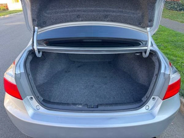 2014 Honda Accord 9th Gen - Image 9 of 13