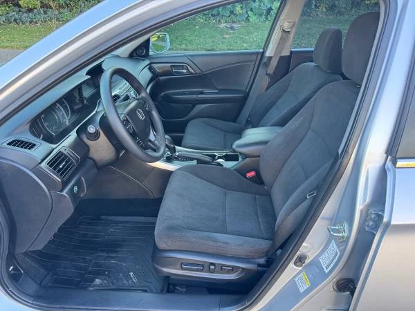 2014 Honda Accord 9th Gen - Image 13 of 13