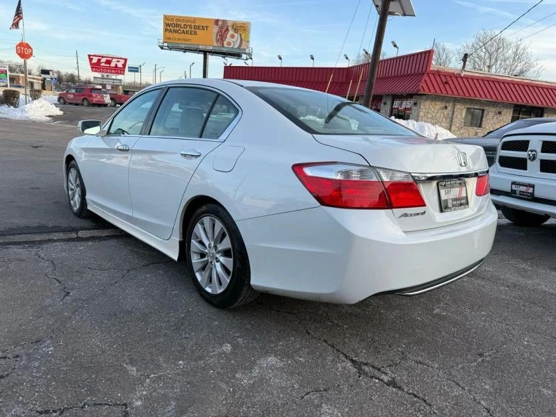2014 Honda Accord 9th Gen - Image 6 of 12