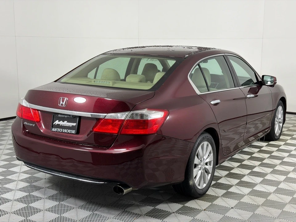 2014 Honda Accord 9th Gen - Image 5 of 12