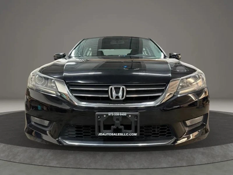 2014 Honda Accord 9th Gen - Image 3 of 12