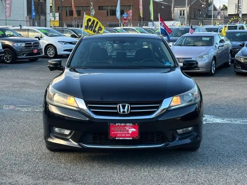 2014 Honda Accord 9th Gen - Image 2 of 12
