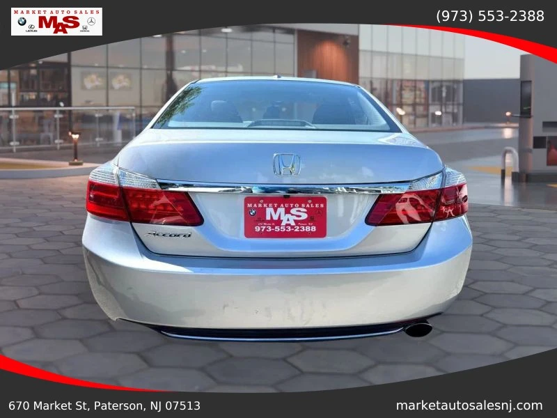 2014 Honda Accord 9th Gen - Image 5 of 12