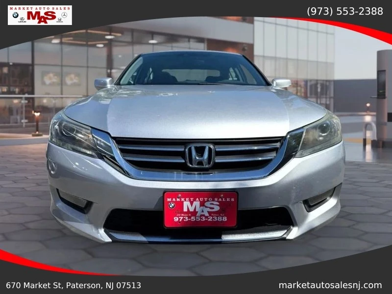 2014 Honda Accord 9th Gen - Image 2 of 12