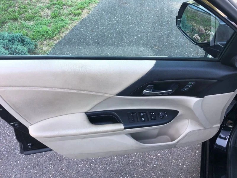 2014 Honda Accord 9th Gen - Image 7 of 12